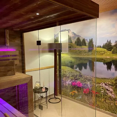 Alpina Apartment *